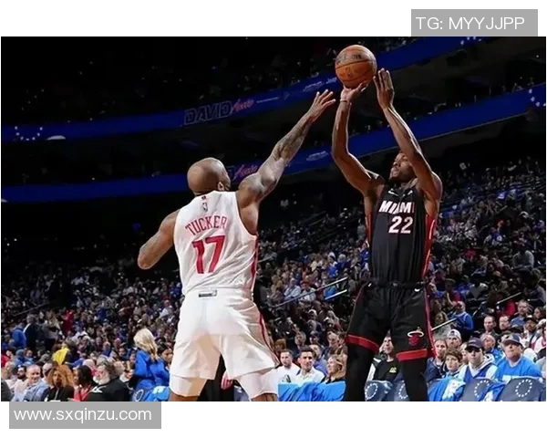 76人对决热火季后赛首战精彩回顾与战术分析